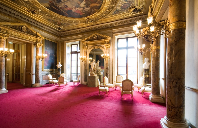 法国参议院所在地卢森堡宫