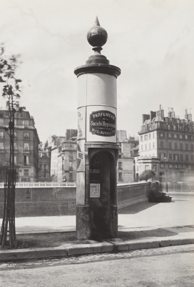 巴黎 19世纪 小便处